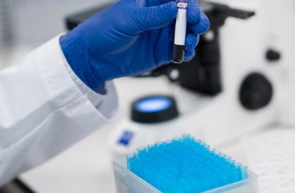 Trí chomhtháthú an tionscail, an saol acadúil agus an taighde a neartú, tá bonn T&F nua tógtha ag Shanghai Dengsheng Instrument le go leor institiúidí barrmhaithe.